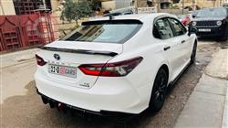 تۆیۆتا کامری